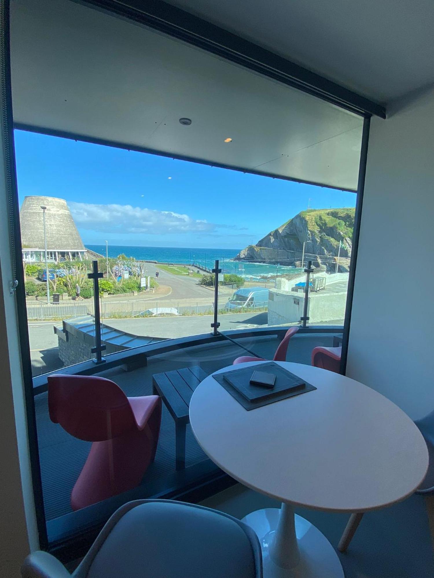 1 The View - Seafront, Parking, Lift, Ev * Ilfracombe